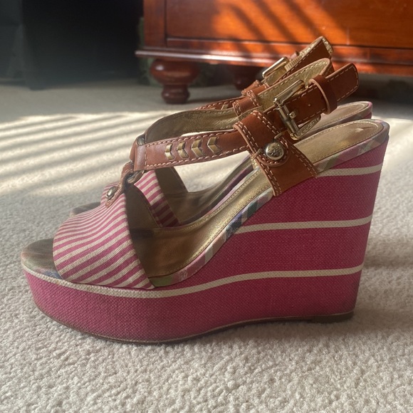 Coach Barbie/Candy Stripe Wedges 🩷 - Picture 5 of 16